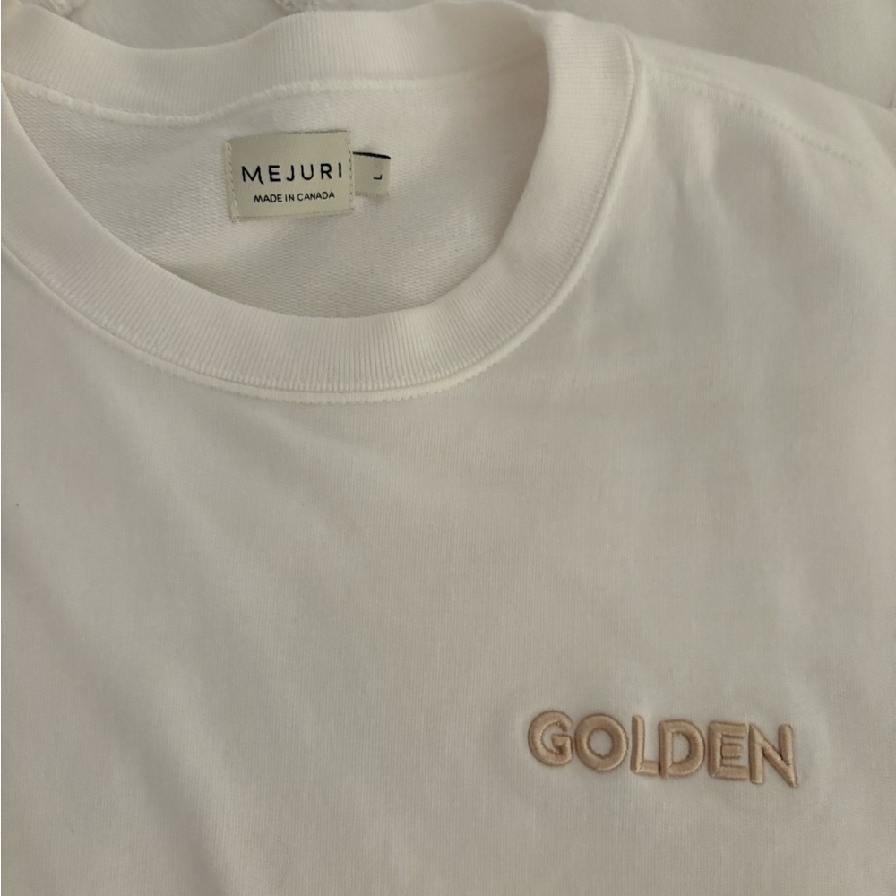 Mejuri White crew neck sweater with Gold Detail